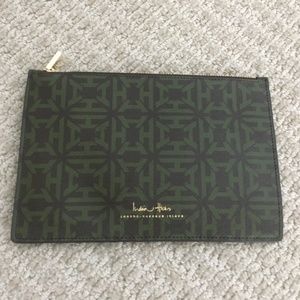 India Hicks Flat Stanley Pouch